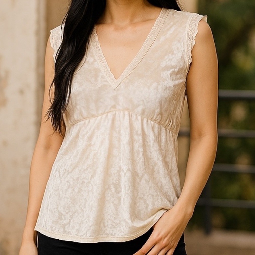 DKNY | Velvet Ivory Lace Beaded V Neck Sleeveless Top XL‎ Elevated Date Night